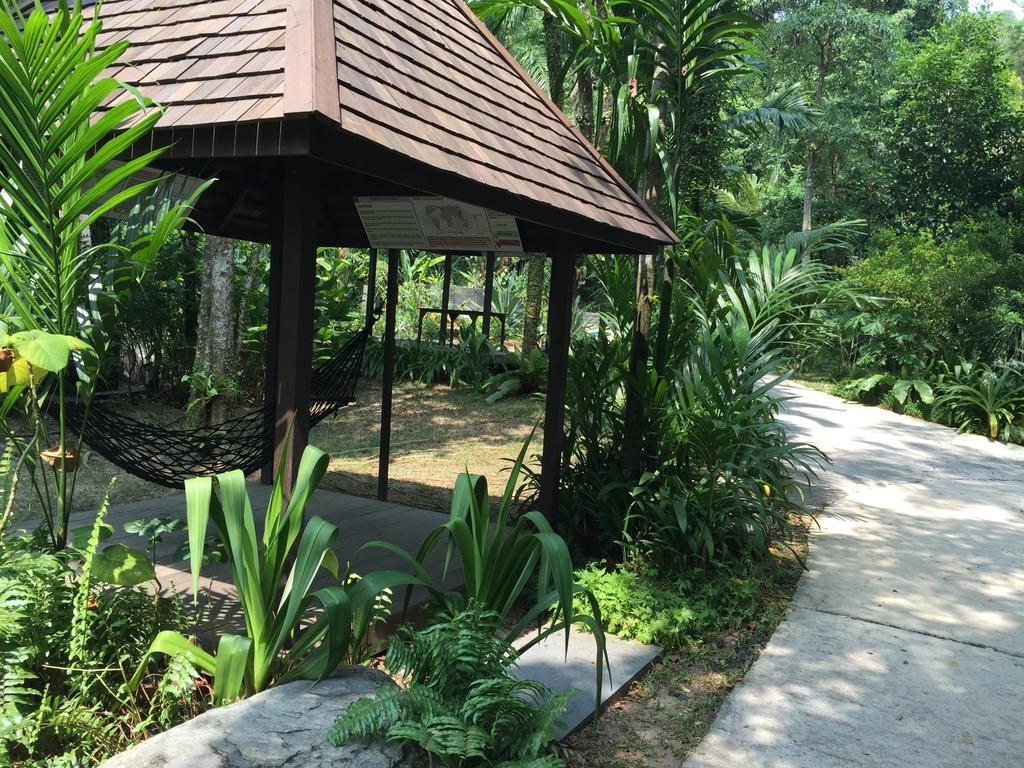 Siloso Beach Resort - Sentosa Singapore Exterior photo